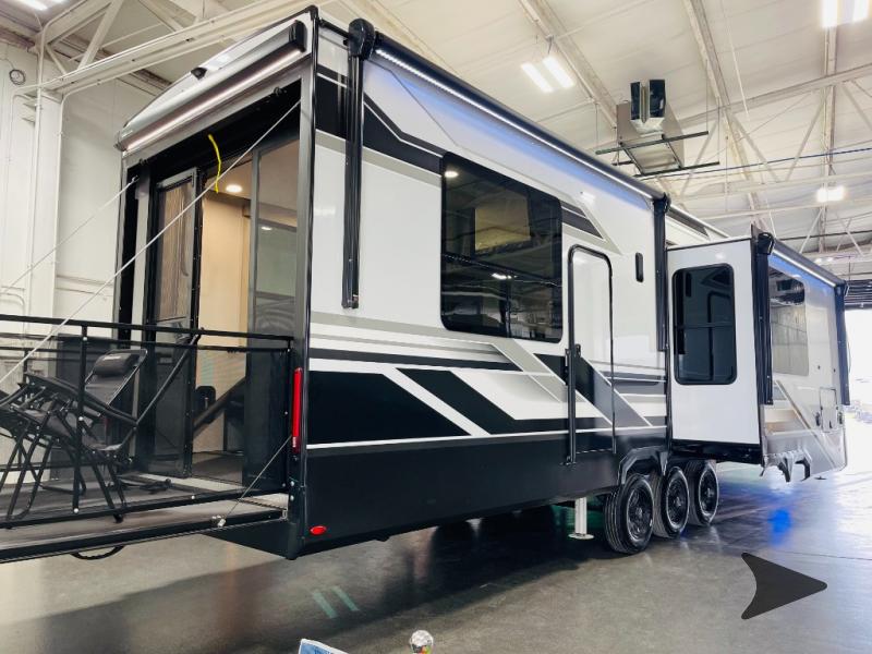 2026 Grand Design Recreational Momentum Wide Body photo 4