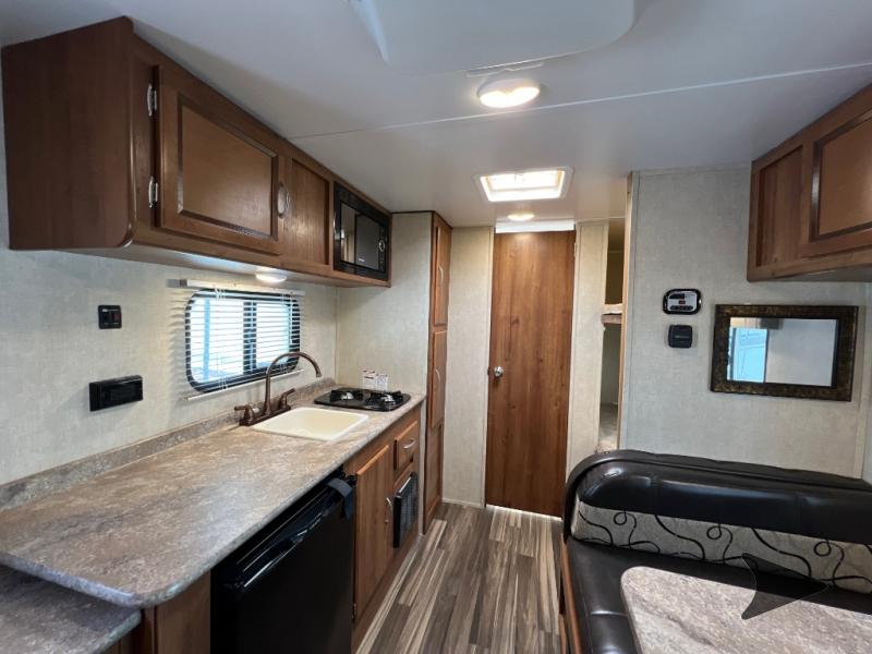 2016 Gulf Stream ameri-lite 198bh