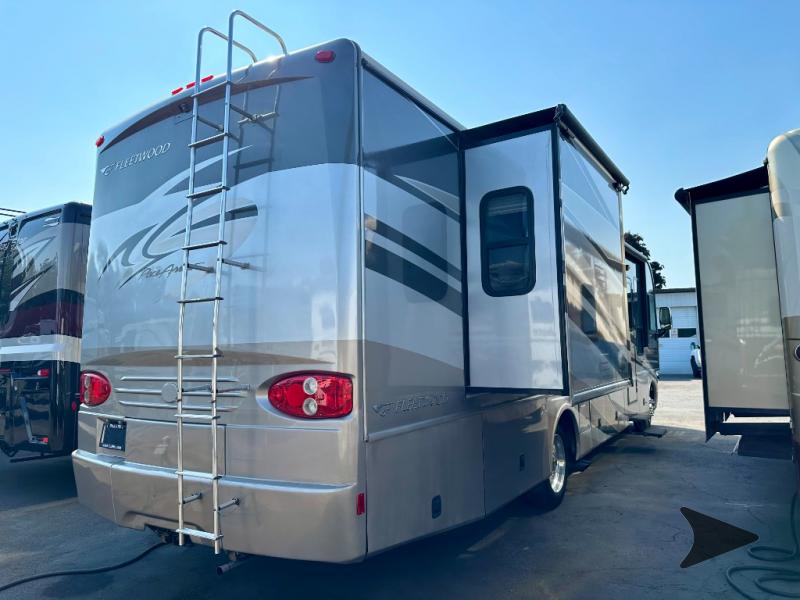 2007 Fleetwood pace arrow 36b