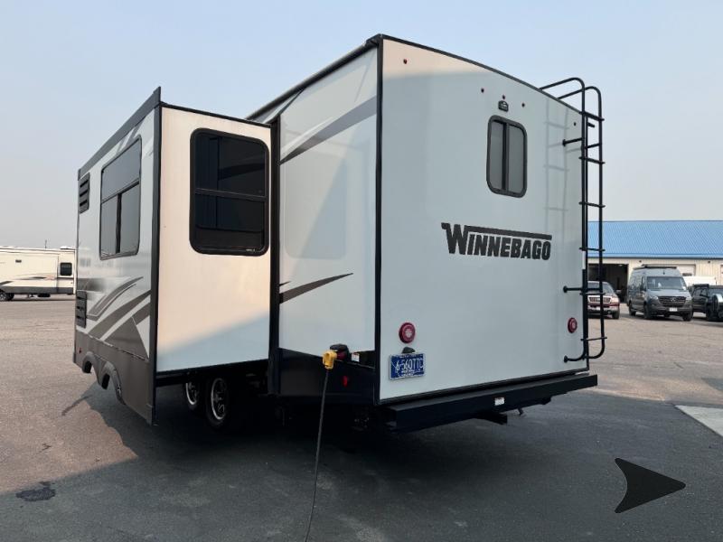 2021 Winnebago 2427rb