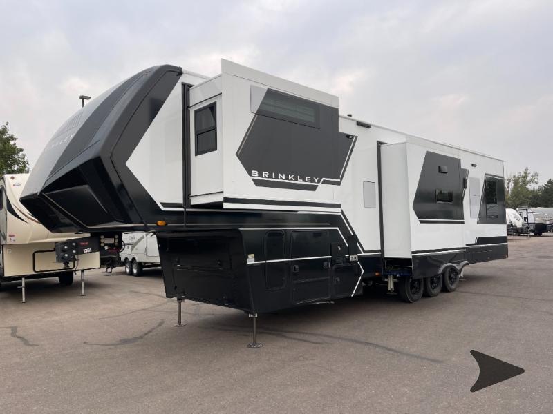 2025 Brinkley RV 3500