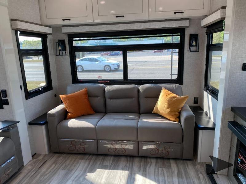 2025 Jayco pinnacle 32rlts