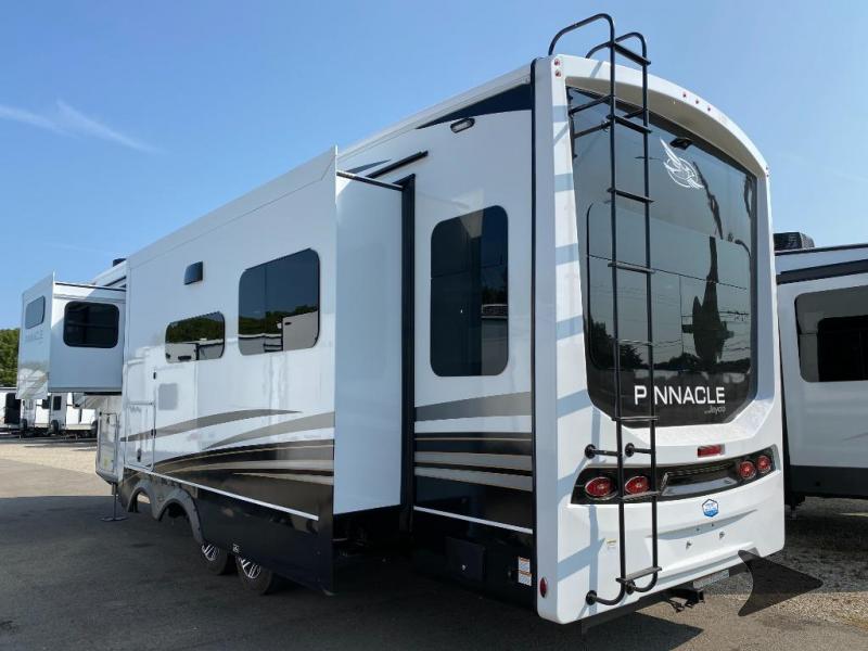 2025 Jayco pinnacle 32rlts