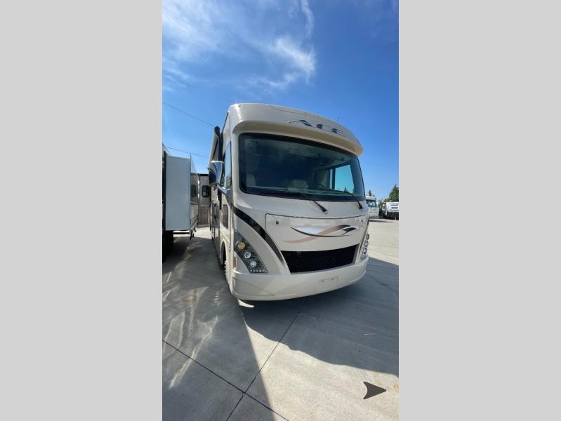 2016 Thor Motor Coach 30.1