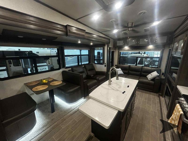 2020 Keystone Keystone photo 2