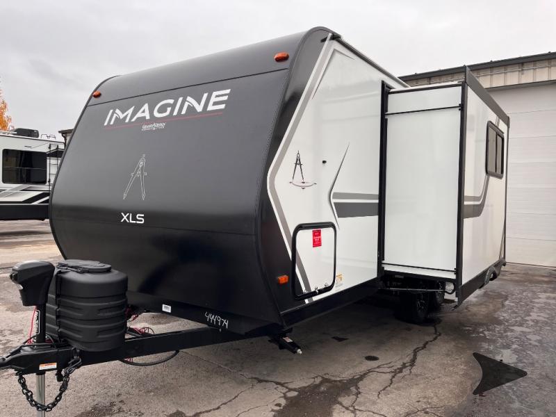 2026 Grand Design Recreational Imagine Narrow Body photo 2