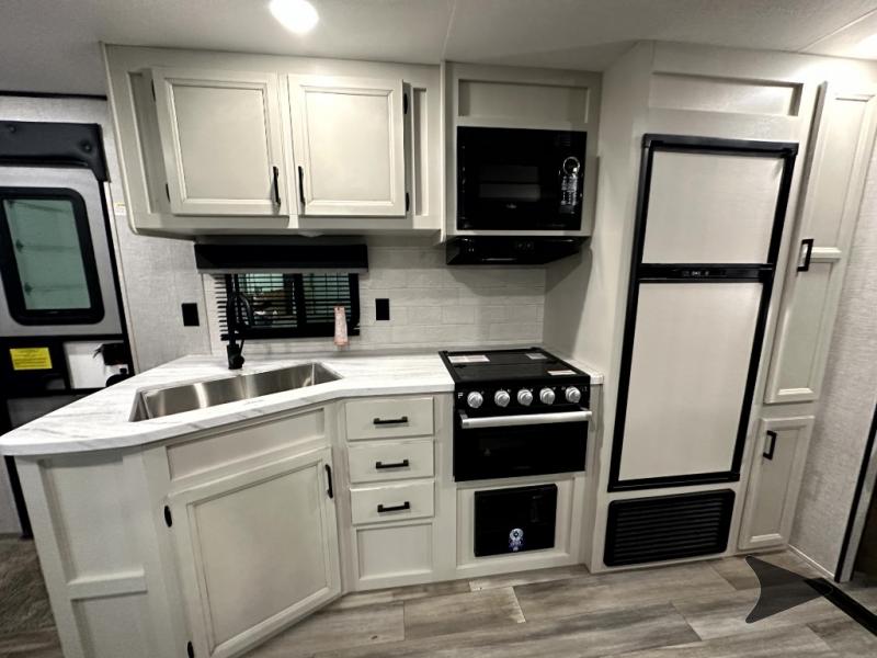 Our Five Favorite RV Kitchen Appliances » Ohana Expedition