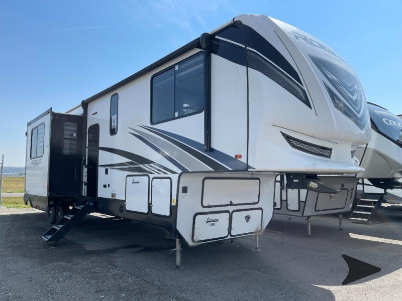 Used 2022 Forest River RV Vengeance Rogue Armored VGF351G2 Toy Hauler ...