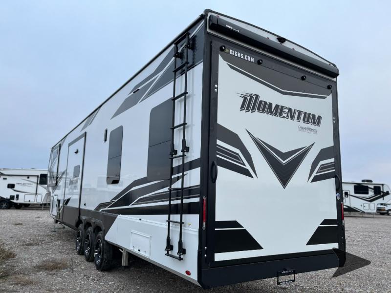 2024 Grand Design RV momentum 397ths