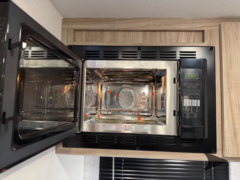 Access/25ML/2025 image-30