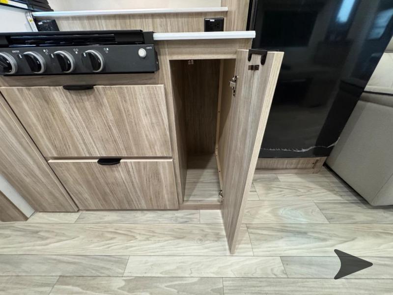 Access/25ML/2025 image-37