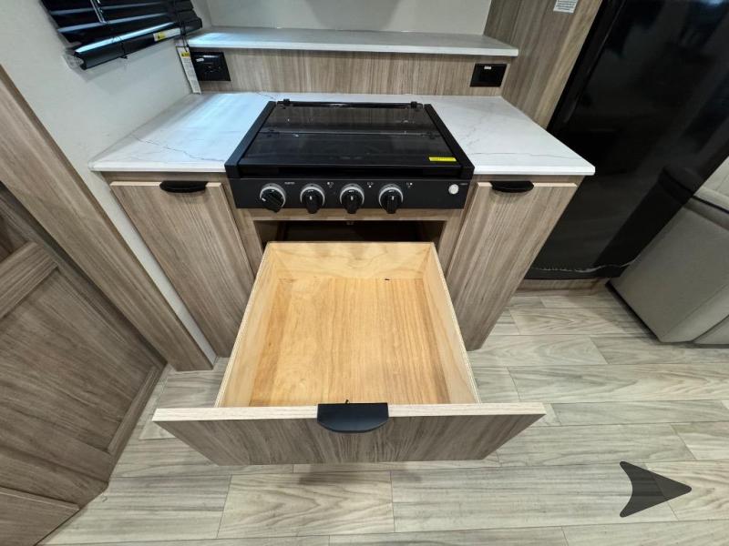 Access/25ML/2025 image-35