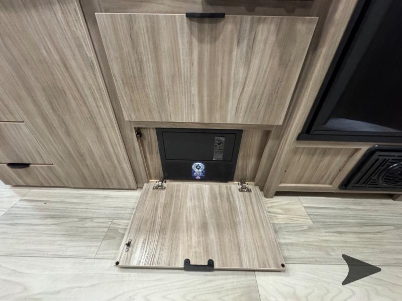 M-Series/2326MBBH/2025 image-38