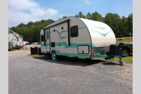 Used 2020 Gulf Stream RV Vintage Cruiser 19ERD Photo