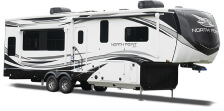 Fifth wheel exterior