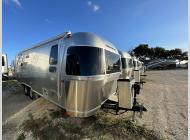 Used 2022 Airstream RV Flying Cloud 25FBQ image