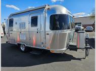 Used 2016 Airstream RV Flying Cloud 19 image