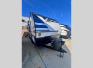 Used 2019 CrossRoads RV Zinger ZR298BH image