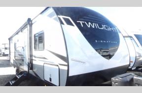 New 2022 Cruiser Twilight Signature TW2600 Photo