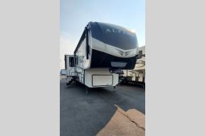 New 2022 Keystone RV Alpine 3220RL Photo