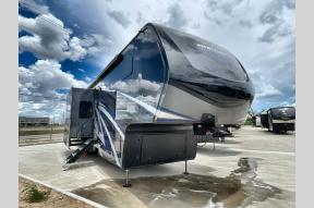 Used 2022 VanLeigh RV Ambition 399TH Photo