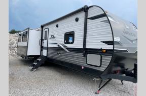 New 2023 Jayco Jay Flight 334RTS Photo