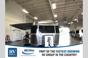 New 2023 Airstream RV Flying Cloud 30FB Office Photo