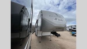 New 2023 Alliance RV Avenue 26RD Photo