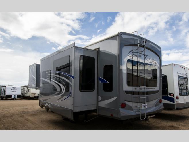 Highland Ridge Open Range 3X Fifth Wheel: Extra Insulation Plus Extra Space