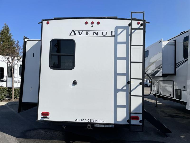 New Floorplan! Super Short Fifth Wheel RV from Alliance! Avenue 22ML! 