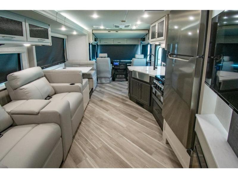 New 2026 Holiday Rambler Invicta 34MB Motor Home Class A at Blue