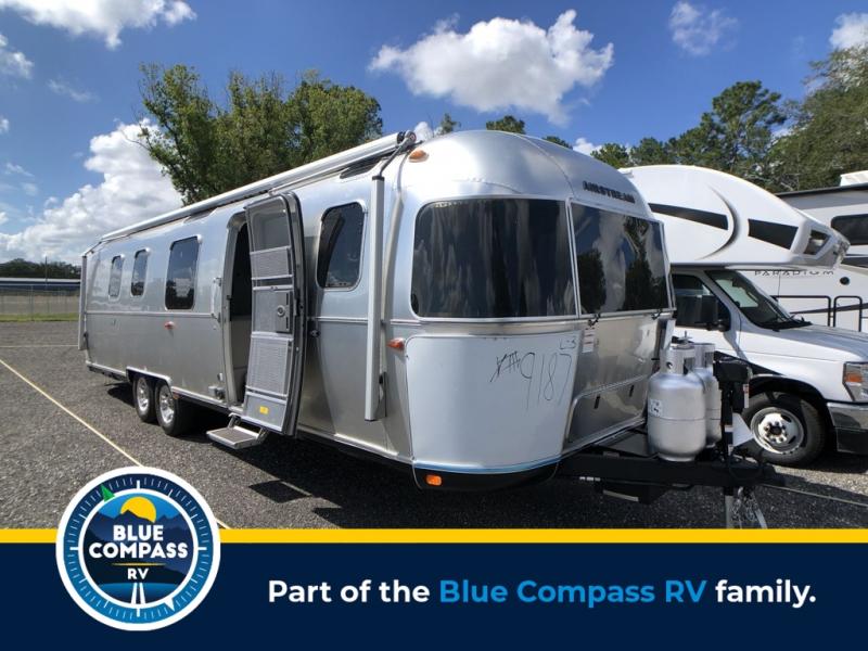 New 2024 Airstream RV Classic 33FB Travel Trailer at Blue Compass RV ...