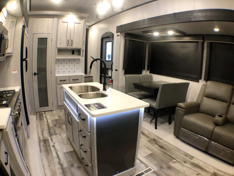 New 2023 Keystone RV Montana High Country 351BH Fifth Wheel at Blue ...