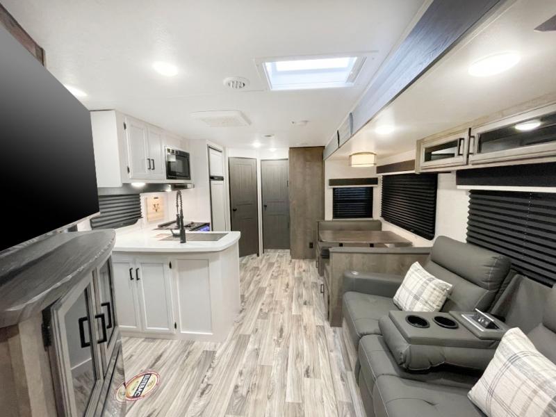 New 2023 Venture RV SportTrek Touring Edition STT343VBH Travel Trailer ...