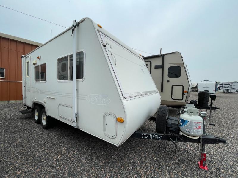 Used 2002 R Vision Trail Lite Bantam B19 Expandable At Blue Compass Rv