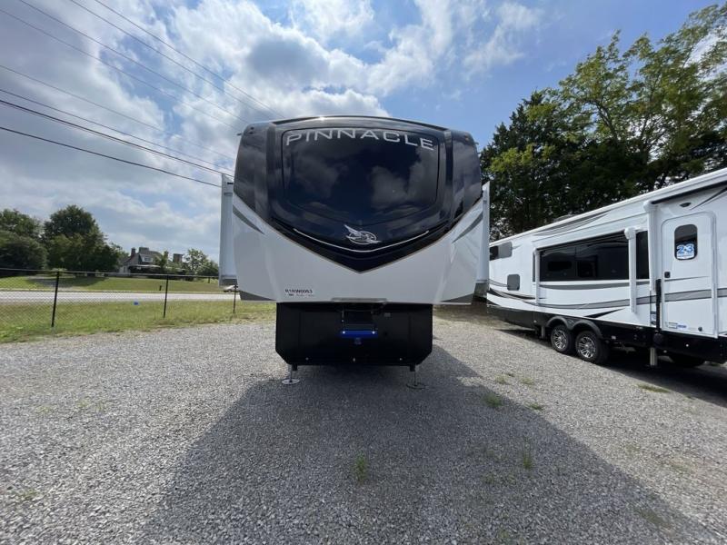 New 2024 Jayco Pinnacle 38FLGS Fifth Wheel at Blue Compass RV Concord