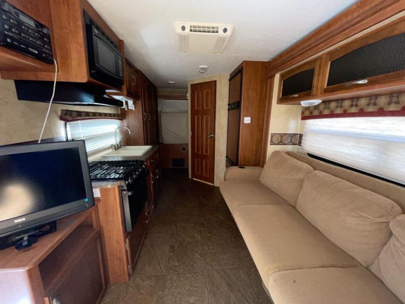 Used 2011 Jayco Jay Feather Select x23b Travel Trailer at Blue Compass ...