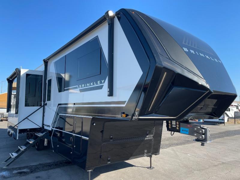 New 2024 Brinkley G3500 Toy Hauler Fifth Wheel At Blue Compass Rv 