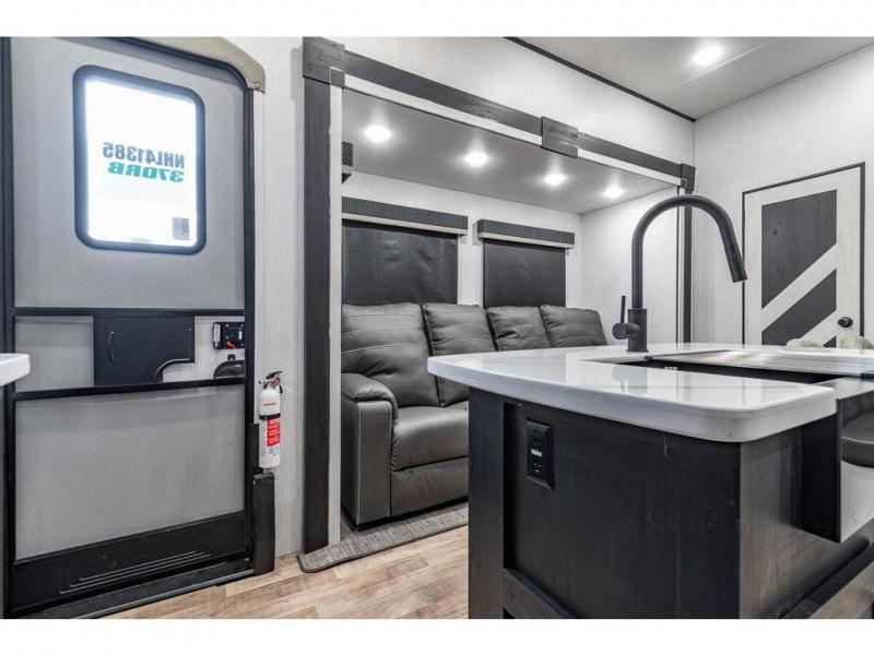 New 2023 Heartland ElkRidge 37DRB Fifth Wheel at Blue Compass RV ...