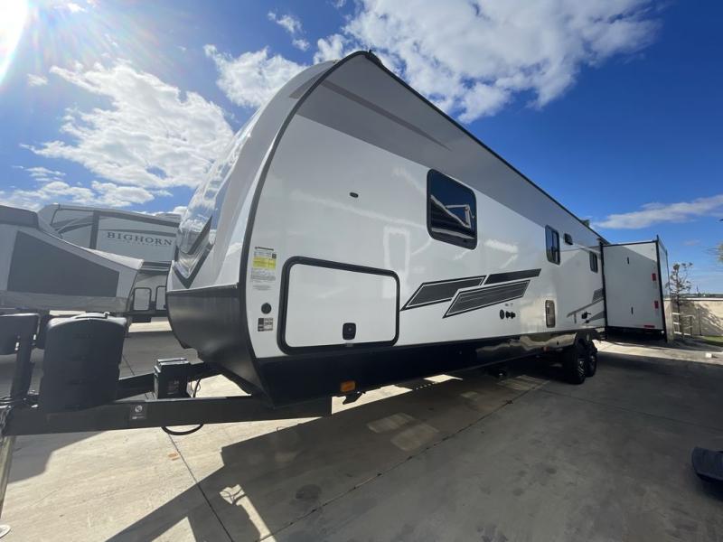 Used 2021 Cruiser Radiance Ultra Lite 32bh Travel Trailer At Blue 