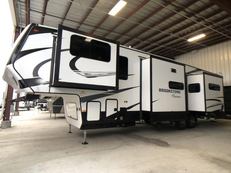 New 2022 Coachmen RV Brookstone BKF344FL Fifth Wheel at Blue