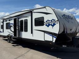 New 2019 Pacific Coachworks Sandsport 29FBSL Photo