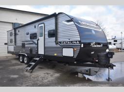 New 2024 Coachmen RV Catalina Legacy Edition 293QBCK Photo