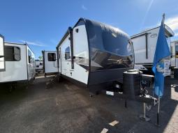 New 2025 Forest River RV Rockwood Ultra Lite 2906BS Photo