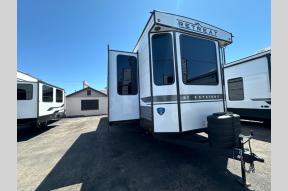 New 2025 Keystone RV Retreat 39MKTS Photo
