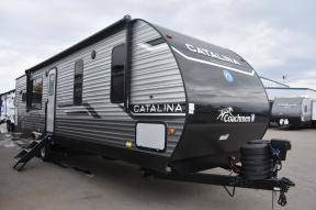 New 2024 Coachmen RV Catalina Legacy Edition 303RKDS Photo