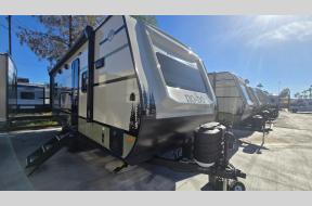 New 2026 Forest River RV No Boundaries NB20.5 Beast Mode Photo