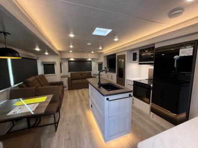 Interior-2026 Forest River RV Surveyor 305RLBS-Bobby Combs RV Center Mesa