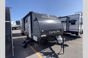 New 2025 Coachmen RV Catalina BCAT134BHX Photo