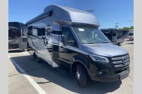 New 2026 Tiffin Motorhomes Wayfarer 25 XLW Photo
